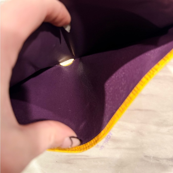 Louis Vuitton Vibrant Yellow & purple passport hold/wallet - lakers colorway - Picture 13 of 13